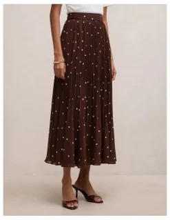 Forever New Petite Aurora Pleated Skirt in Brown
