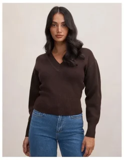 Forever New Raya V-Neck Sweater in Brown