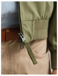 Gant Lightweight Hampshire Jacket in Dry Herb Green