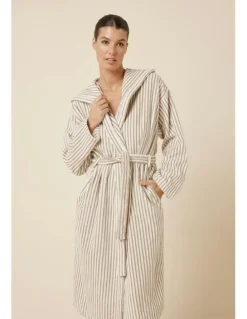 Gingerlilly Sleepwear Adriana Terry Towel Robe in Natural
