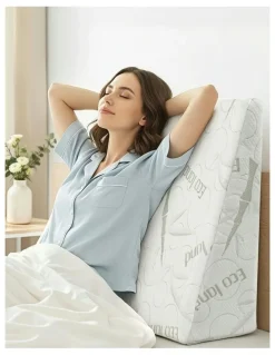 Giselle Bedding Ergonomic Support Wedge Pillow in White