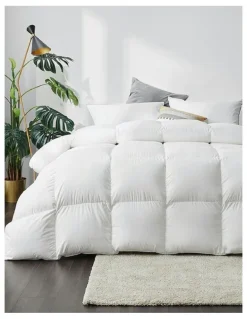 Giselle Bedding Queen Size Duck Down Feather Quilt in White