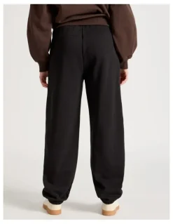 GRAB Baggy Fit Jogger in Black