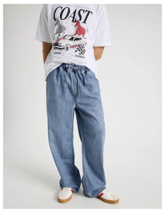 Grab Lyocell Blend Elastic Waist Jeans in Mid Blues