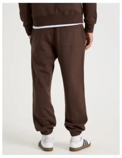 Grab Relaxed Trackpant in Brown