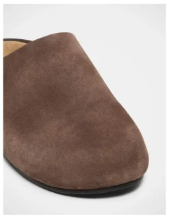 Grosby Albert Slippers in Chocolate