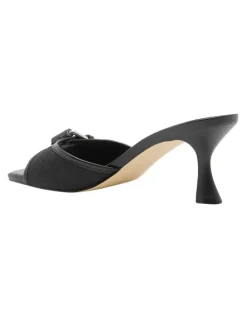 Guess Dista2 Kitten Heel in Black
