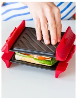 HEALTHY CHOICE Compact Microwave Grill Sandwich Maker in Black