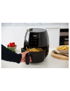 Healthy Choice Digital Air Fryer 3L in Black