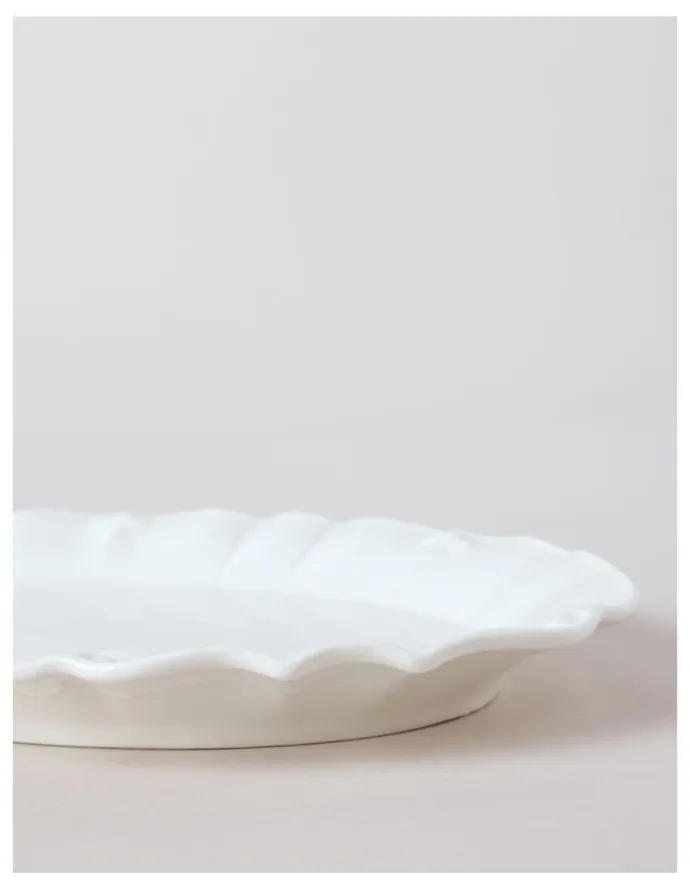 Heritage Bella Scalloped Oval Plate Small in White