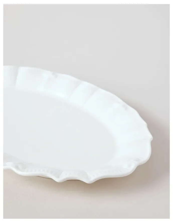 Heritage Bella Scalloped Oval Plate Small in White
