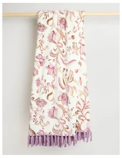Heritage Chenille Fringe Blanket in Blush Floral Print