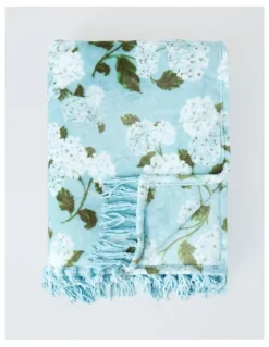 Heritage Chenille Fringe Blanket in Blue Floral Print