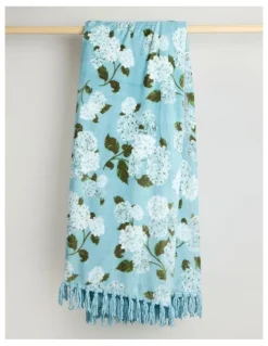 Heritage Chenille Fringe Blanket in Blue Floral Print