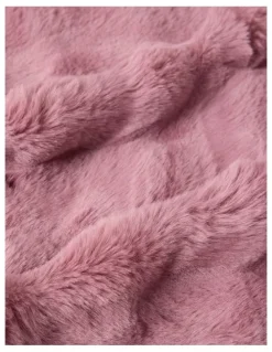 Heritage Evelyn Faux Fur Blanket in Rose