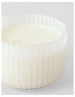 Heritage Floraverde Large Candle 400g in English Pear
