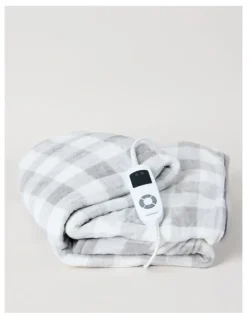 Heritage Heated Throw in Charcoal Check