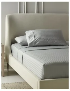Heritage Hotel Collection 500TC Cotton Jacquard Sheet Set in Silver