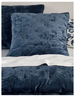 Heritage Monet Quilted Velvet Coverlet in Navy