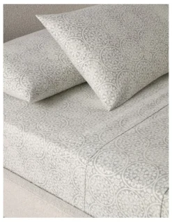Heritage Printed Cotton Flannelette Sheet Set in Silver Medallion