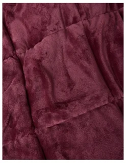 Heritage Quilted Plush Blanket in Burgundy