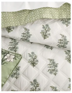 Heritage Windsor Quilted Cotton Quilt Cover Set in Moss