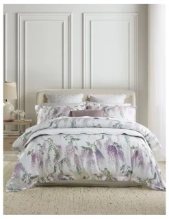 Heritage Wisteria Cotton Sateen Quilt Cover Set in Lilac