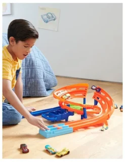 Hot Wheels Whip Around Raceway
