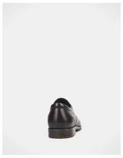 Hush Puppies Bently Shoes In Mahogany