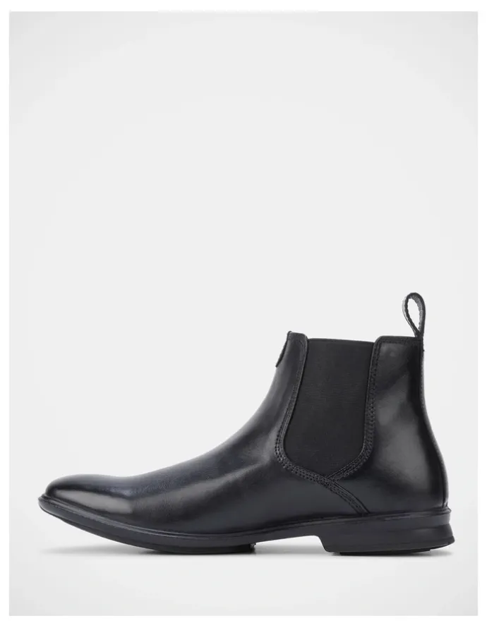 Hush Puppies Chelsea Leather Boots in Black