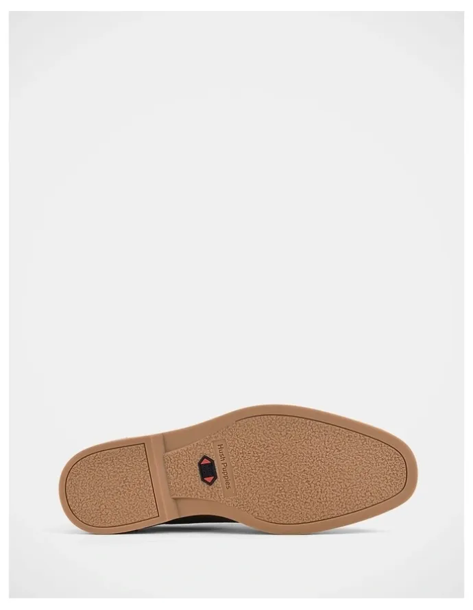 Hush Puppies Crown Shoes in Tan