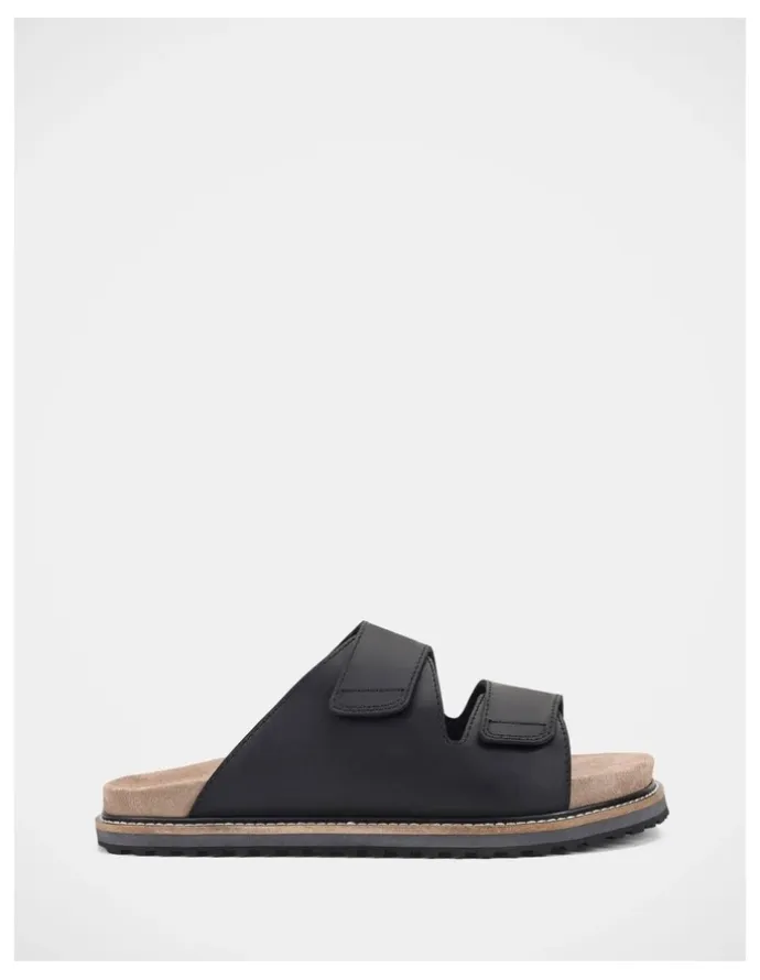 Hush Puppies Fairo Sandals in Black