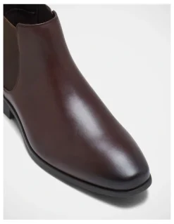 Hush Puppies Norris Boots in Brown