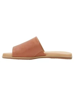 Hush Puppies Paradise Sandal in Dark Tan