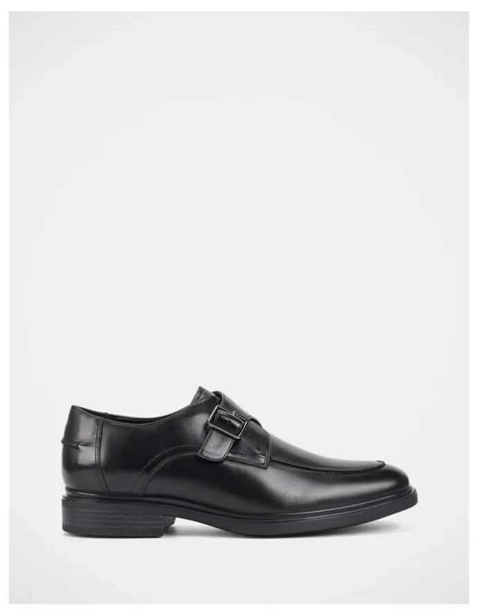 Hush Puppies Zavier Dress Shoes in Black