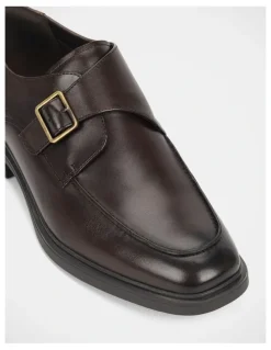 Hush Puppies Zavier Dress Shoes in Brown