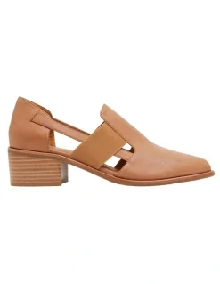 Jane Debster Expose Heeled Shoes in Tan Leather