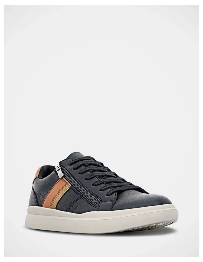 JM Thirty 3 Smither Shoes in Black