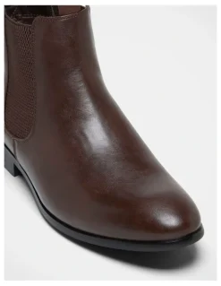JM Thirty 3 Tallinn Boots in Brown