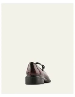 Jo Mercer Wilde Casual Flats in Burgundy Leather