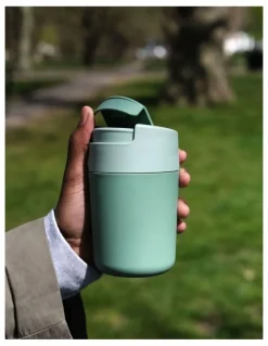 Joseph Joseph Sipp Travel Mug 340 ml in Green