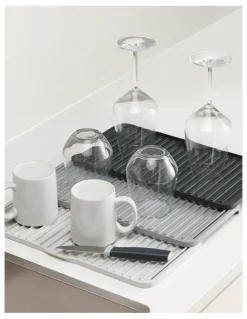 Joseph Joseph Tier Expandable Draining Mat in Grey