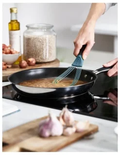 Joseph Joseph Twist Whisk Sky