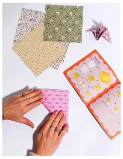 Journey of Something Kitsch Patterns, 200 Sheets With Metallic Accents Origami Set