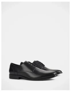 Julius Marlow Alto Shoes in Black