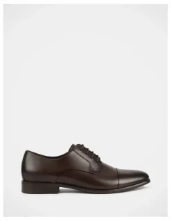 Julius Marlow Axiom Shoes in Mocha