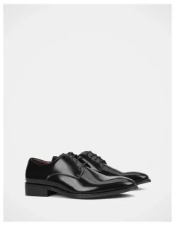 Julius Marlow Bourke Shoes in Black