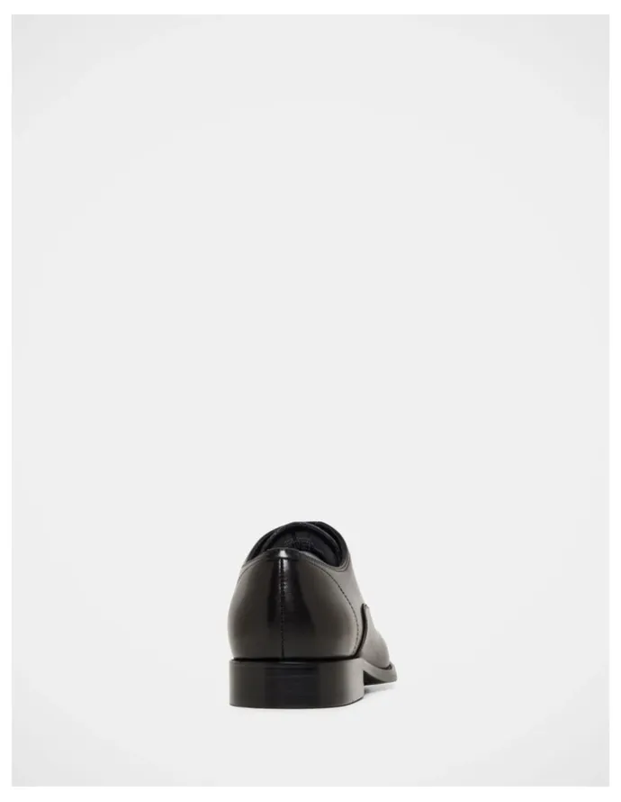 Julius Marlow Joust Dress Shoe in Black