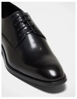 Julius Marlow Joust Dress Shoe in Black