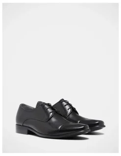 Julius Marlow Knock Toe Cap Derby Lace Up Dress Shoe in Black